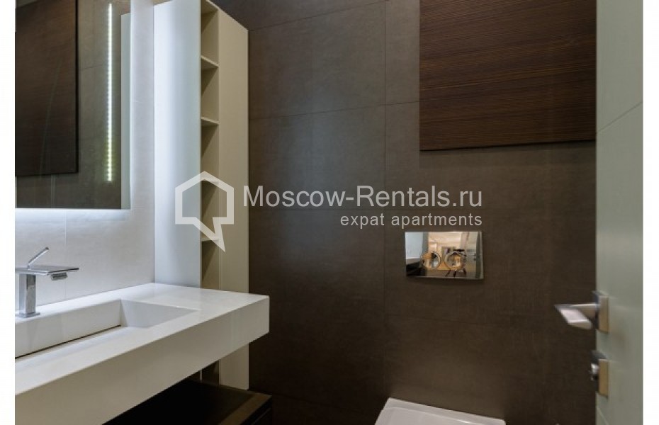 Photo #13 4-room (3 BR) apartment for <a href="http://moscow-rentals.ru/en/articles/long-term-rent" target="_blank">a long-term</a> rent
 in Russia, Moscow, Chasovaya str, 23к1