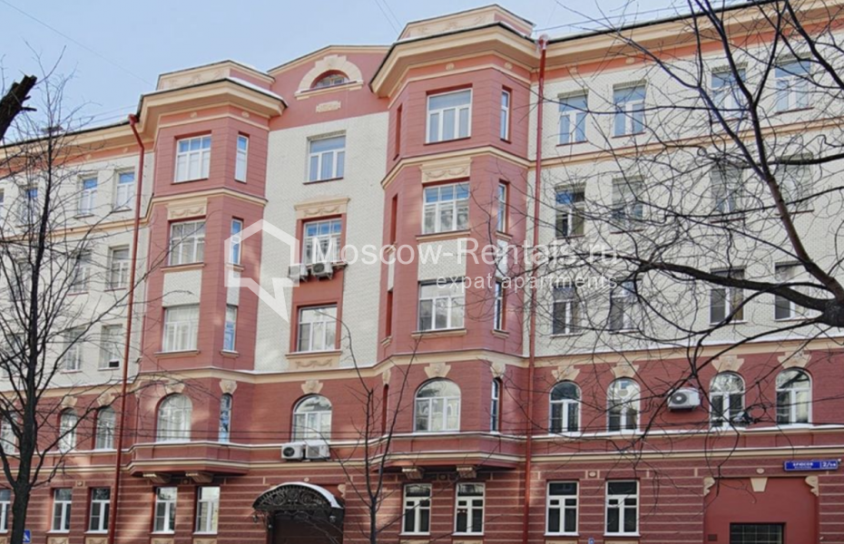 Photo #1 3-room (2 BR) apartment for <a href="http://moscow-rentals.ru/en/articles/long-term-rent" target="_blank">a long-term</a> rent
 in Russia, Moscow, Brusov lane, 2/14С2