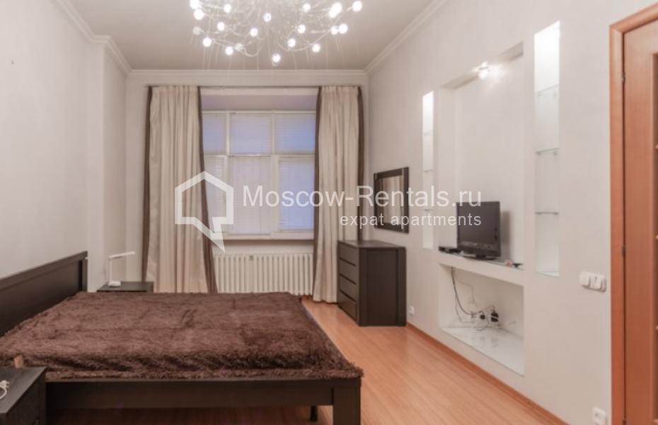 Photo #12 3-room (2 BR) apartment for <a href="http://moscow-rentals.ru/en/articles/long-term-rent" target="_blank">a long-term</a> rent
 in Russia, Moscow, 1st Tverskaya-Yamskaya str, 11