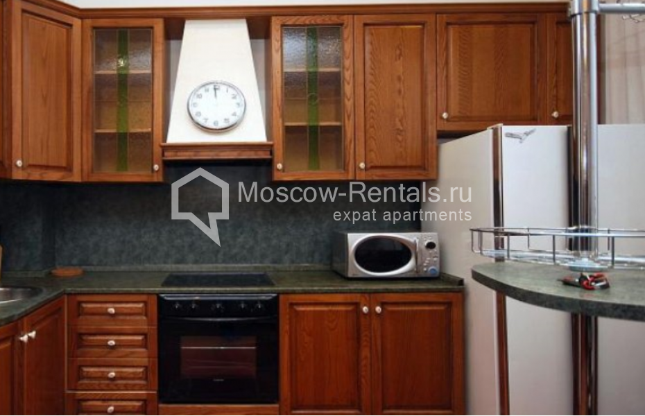 Photo #1 3-room (2 BR) apartment for <a href="http://moscow-rentals.ru/en/articles/long-term-rent" target="_blank">a long-term</a> rent
 in Russia, Moscow, Brusov lane, 2/14С1