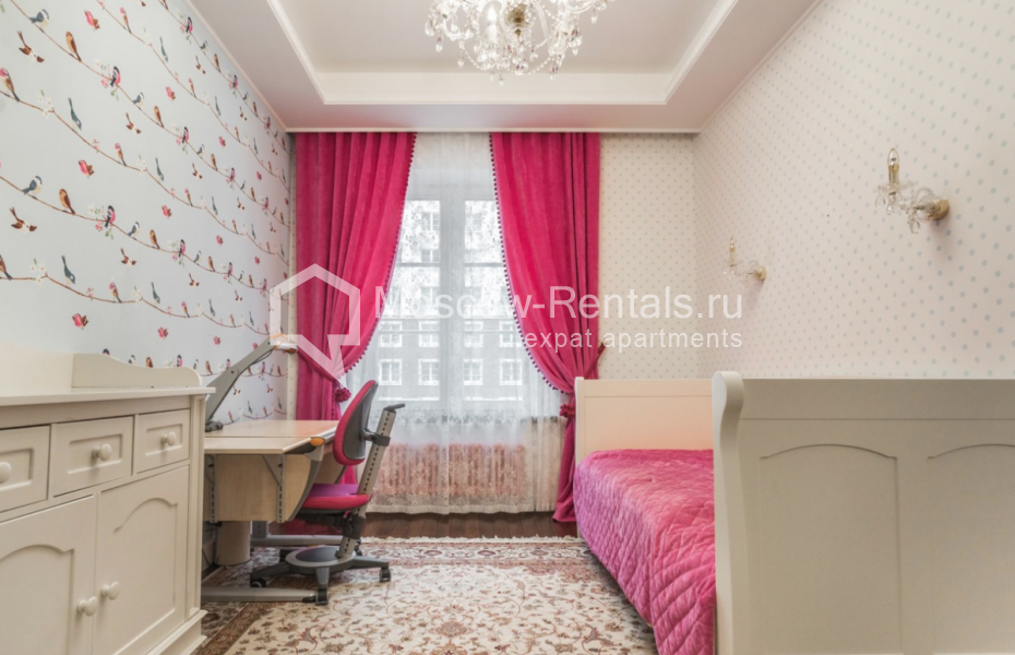 Photo #8 4-room (3 BR) apartment for <a href="http://moscow-rentals.ru/en/articles/long-term-rent" target="_blank">a long-term</a> rent
 in Russia, Moscow, Mytnaya str, 7с1