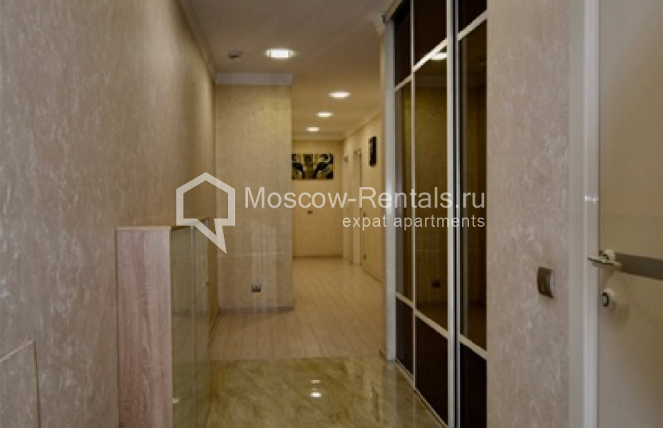 Photo #7 4-room (3 BR) apartment for <a href="http://moscow-rentals.ru/en/articles/long-term-rent" target="_blank">a long-term</a> rent
 in Russia, Moscow, 1st Zachatievskyi lane, 5
