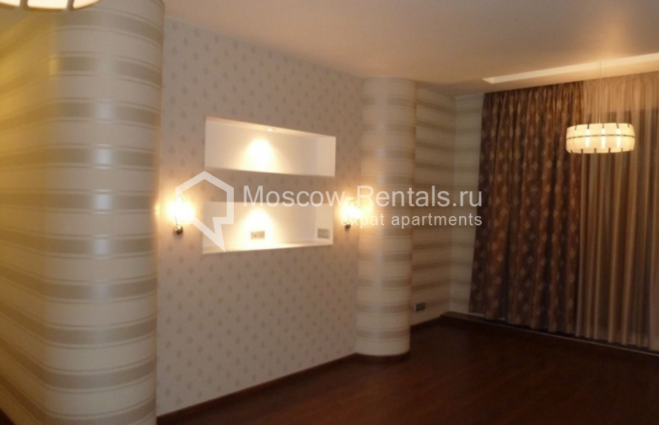 Photo #4 3-room (2 BR) apartment for <a href="http://moscow-rentals.ru/en/articles/long-term-rent" target="_blank">a long-term</a> rent
 in Russia, Moscow, Bolshaya Gruzinskaya str, 69