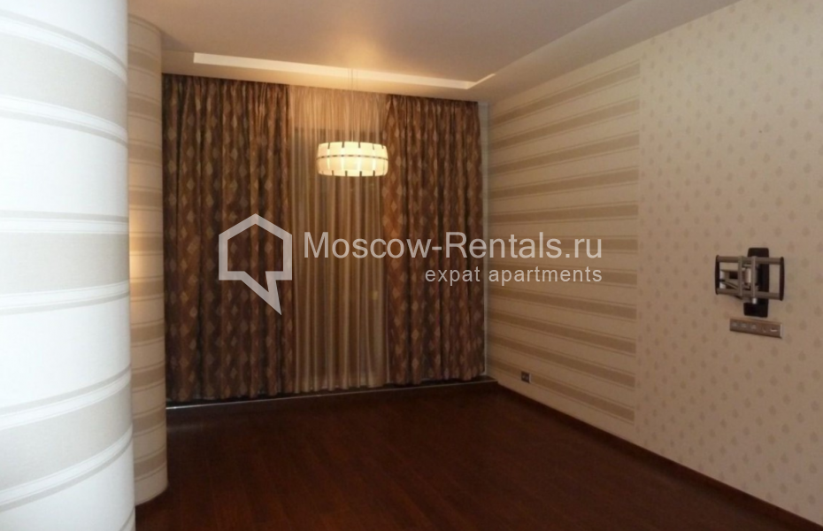 Photo #8 3-room (2 BR) apartment for <a href="http://moscow-rentals.ru/en/articles/long-term-rent" target="_blank">a long-term</a> rent
 in Russia, Moscow, Bolshaya Gruzinskaya str, 69