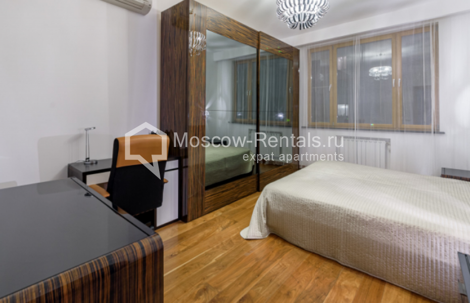 Photo #6 4-room (3 BR) apartment for <a href="http://moscow-rentals.ru/en/articles/long-term-rent" target="_blank">a long-term</a> rent
 in Russia, Moscow, Shabolovka str, 23к1