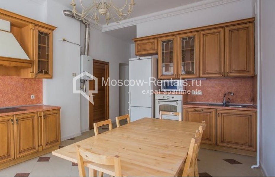 Photo #5 5-room (4 BR) apartment for <a href="http://moscow-rentals.ru/en/articles/long-term-rent" target="_blank">a long-term</a> rent
 in Russia, Moscow, Varsonofievskyi lane, 8С1