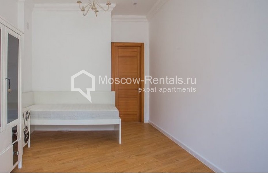 Photo #14 5-room (4 BR) apartment for <a href="http://moscow-rentals.ru/en/articles/long-term-rent" target="_blank">a long-term</a> rent
 in Russia, Moscow, Varsonofievskyi lane, 8С1