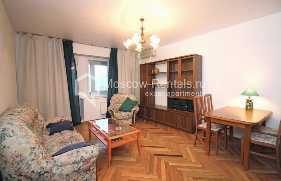 Photo #3 2-room (1 BR) apartment for <a href="http://moscow-rentals.ru/en/articles/long-term-rent" target="_blank">a long-term</a> rent
 in Russia, Moscow, Malaya Dmitrovka str, 24/2