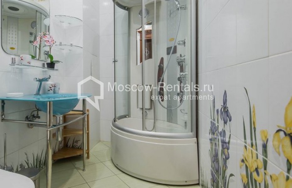 Photo #12 3-room (2 BR) apartment for <a href="http://moscow-rentals.ru/en/articles/long-term-rent" target="_blank">a long-term</a> rent
 in Russia, Moscow, Sadovaya-Triumphalnaya str, 4/10