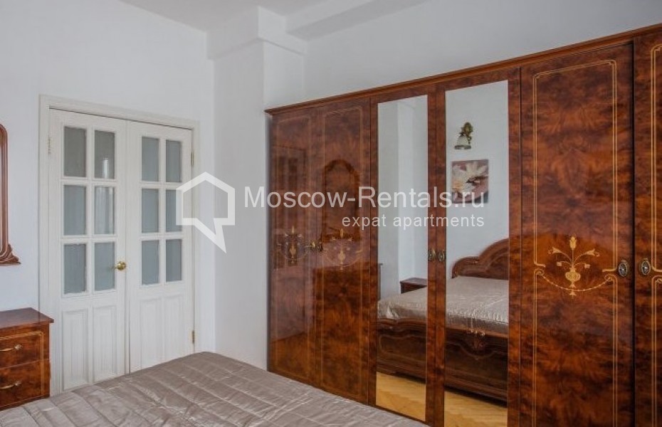 Photo #8 3-room (2 BR) apartment for <a href="http://moscow-rentals.ru/en/articles/long-term-rent" target="_blank">a long-term</a> rent
 in Russia, Moscow, Konushkovskaya str, 26
