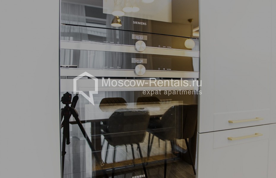 Photo #3 3-room (2 BR) apartment for <a href="http://moscow-rentals.ru/en/articles/long-term-rent" target="_blank">a long-term</a> rent
 in Russia, Moscow, Mosflimovskaya str, 88с2