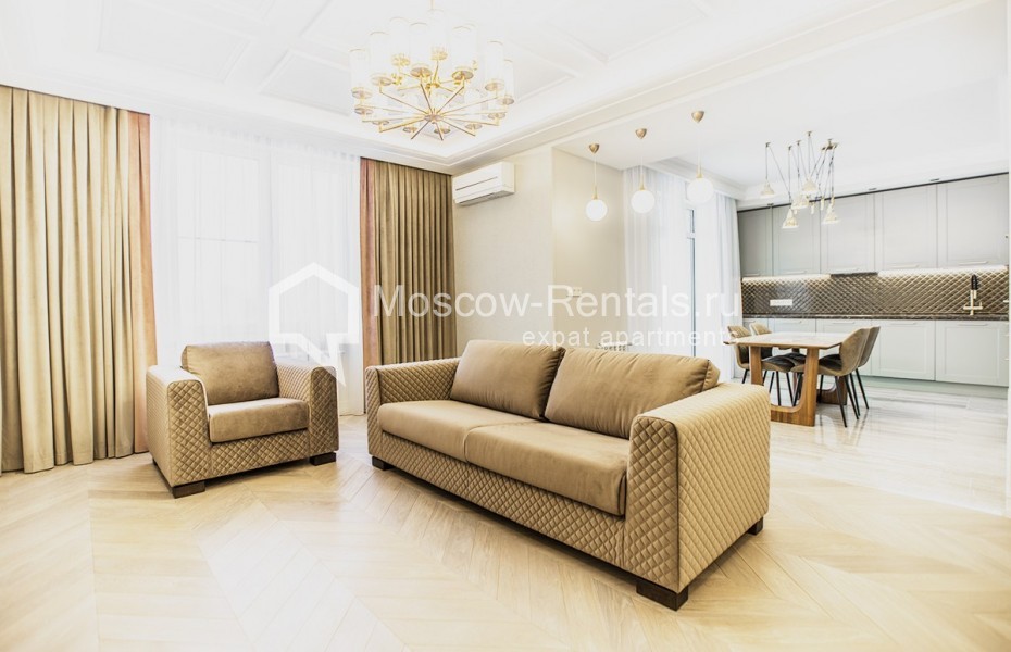 Photo #6 3-room (2 BR) apartment for <a href="http://moscow-rentals.ru/en/articles/long-term-rent" target="_blank">a long-term</a> rent
 in Russia, Moscow, Mosflimovskaya str, 88с2