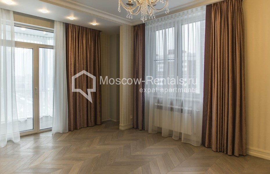Photo #14 3-room (2 BR) apartment for <a href="http://moscow-rentals.ru/en/articles/long-term-rent" target="_blank">a long-term</a> rent
 in Russia, Moscow, Mosflimovskaya str, 88с2