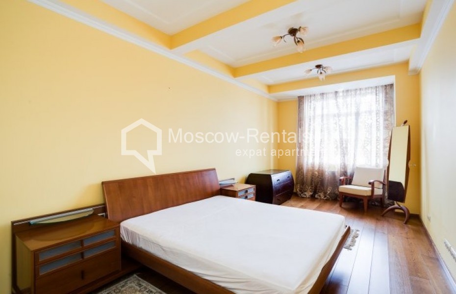 Photo #7 3-room (2 BR) apartment for <a href="http://moscow-rentals.ru/en/articles/long-term-rent" target="_blank">a long-term</a> rent
 in Russia, Moscow, Bakhrushina str, 13