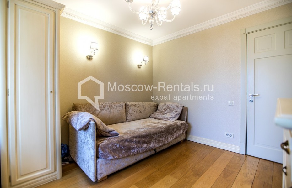 Photo #4 3-room (2 BR) apartment for <a href="http://moscow-rentals.ru/en/articles/long-term-rent" target="_blank">a long-term</a> rent
 in Russia, Moscow, Zoologicheskaya str, 3