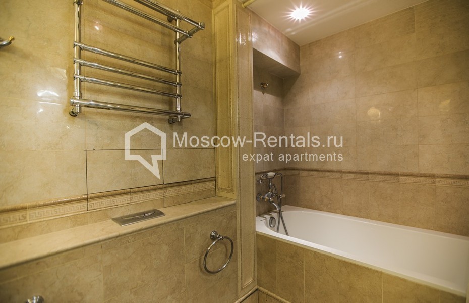 Photo #7 3-room (2 BR) apartment for <a href="http://moscow-rentals.ru/en/articles/long-term-rent" target="_blank">a long-term</a> rent
 in Russia, Moscow, Zoologicheskaya str, 3