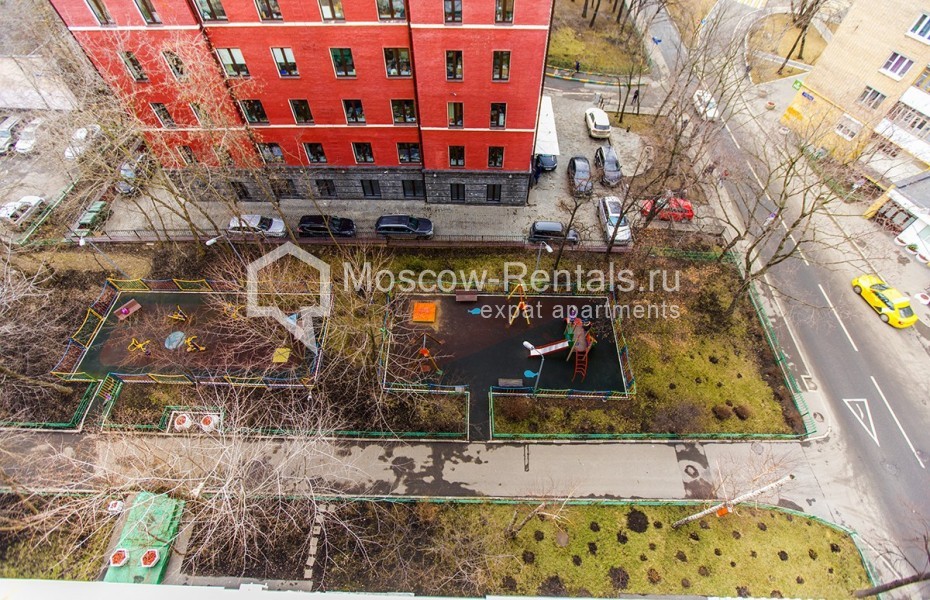 Photo #16 3-room (2 BR) apartment for <a href="http://moscow-rentals.ru/en/articles/long-term-rent" target="_blank">a long-term</a> rent
 in Russia, Moscow, Zoologicheskaya str, 3