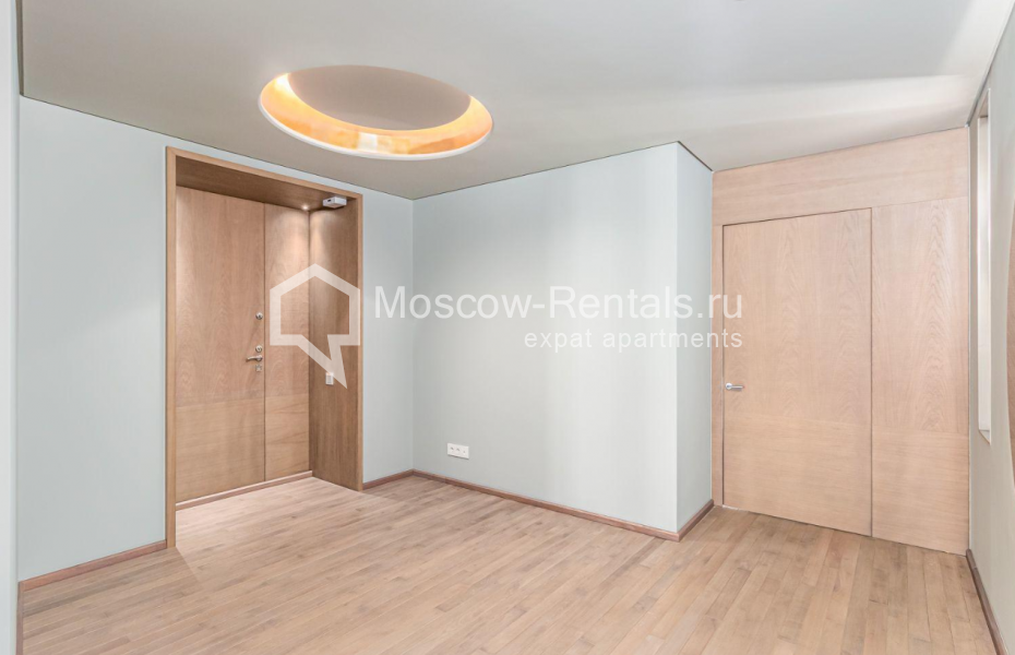 Photo #6 4-room (3 BR) apartment for <a href="http://moscow-rentals.ru/en/articles/long-term-rent" target="_blank">a long-term</a> rent
 in Russia, Moscow, Myasnitskaya str, 24/7С2