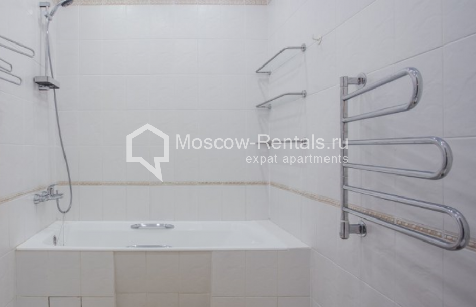 Photo #14 4-room (3 BR) apartment for <a href="http://moscow-rentals.ru/en/articles/long-term-rent" target="_blank">a long-term</a> rent
 in Russia, Moscow, Varsonofievskyi lane, 4С1