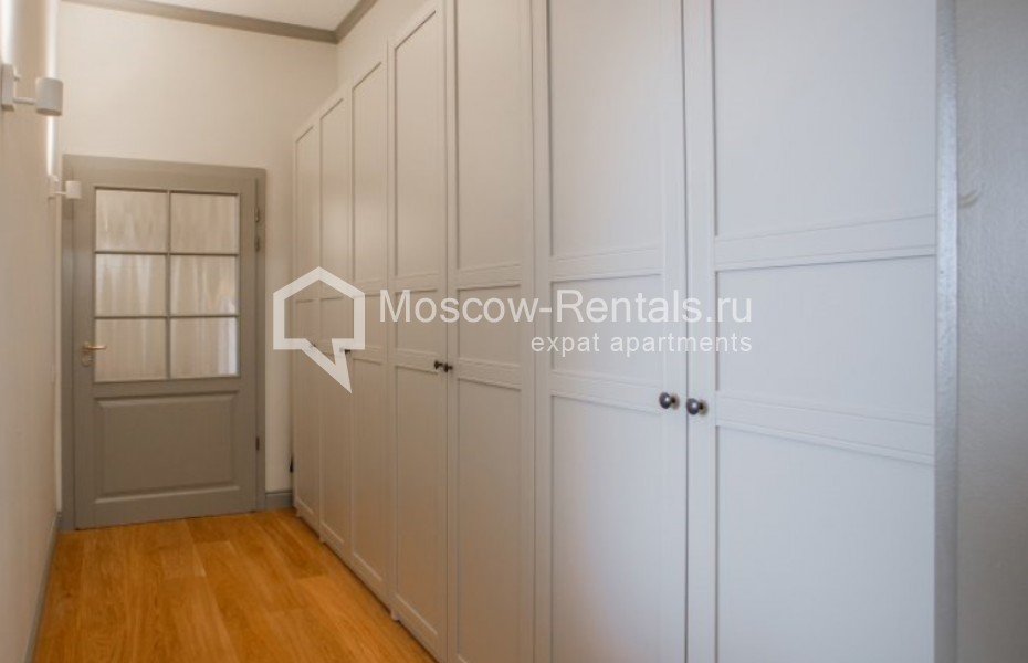 Photo #12 4-room (3 BR) apartment for <a href="http://moscow-rentals.ru/en/articles/long-term-rent" target="_blank">a long-term</a> rent
 in Russia, Moscow, Varsonofievskyi lane, 4С1
