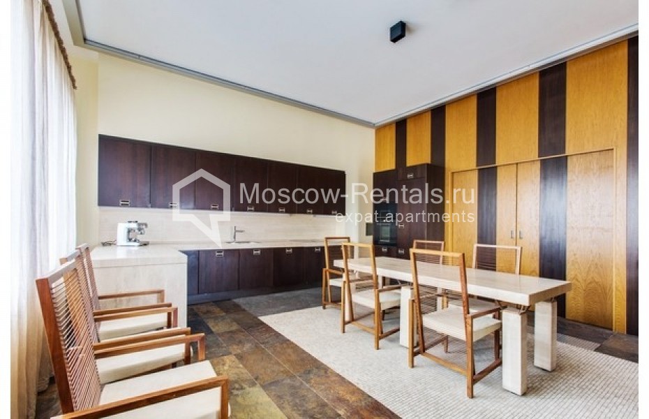 Photo #2 4-room (3 BR) apartment for <a href="http://moscow-rentals.ru/en/articles/long-term-rent" target="_blank">a long-term</a> rent
 in Russia, Moscow, Bolshaya Polyanka str, 61С2