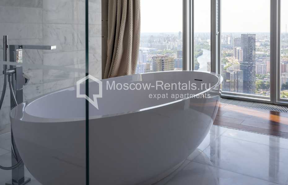 Photo #12 3-room (2 BR) apartment for <a href="http://moscow-rentals.ru/en/articles/long-term-rent" target="_blank">a long-term</a> rent
 in Russia, Moscow, 1st Krasnogvardeiskyi pr, 21с2