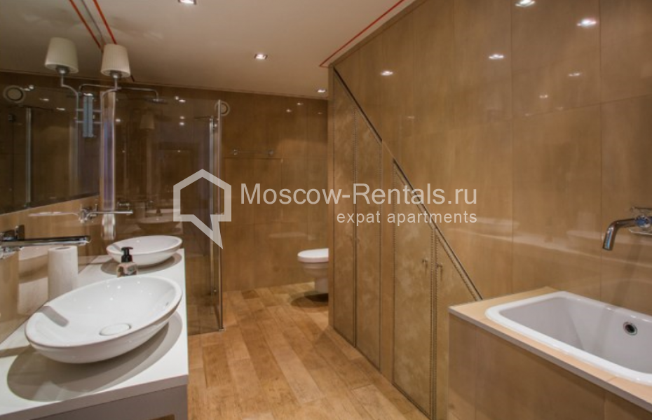 Photo #18 7-room (6 BR) apartment for <a href="http://moscow-rentals.ru/en/articles/long-term-rent" target="_blank">a long-term</a> rent
 in Russia, Moscow, Beregovaya str, 4К4