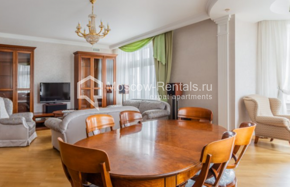 Photo #2 4-room (3 BR) apartment for <a href="http://moscow-rentals.ru/en/articles/long-term-rent" target="_blank">a long-term</a> rent
 in Russia, Moscow, Pogorelskyi lane, 6