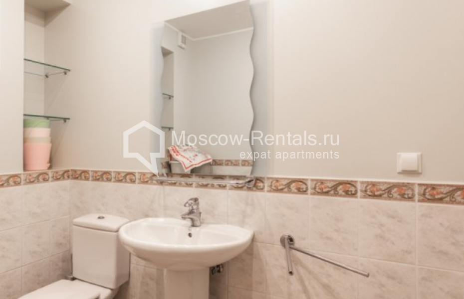 Photo #20 4-room (3 BR) apartment for <a href="http://moscow-rentals.ru/en/articles/long-term-rent" target="_blank">a long-term</a> rent
 in Russia, Moscow, Pogorelskyi lane, 6