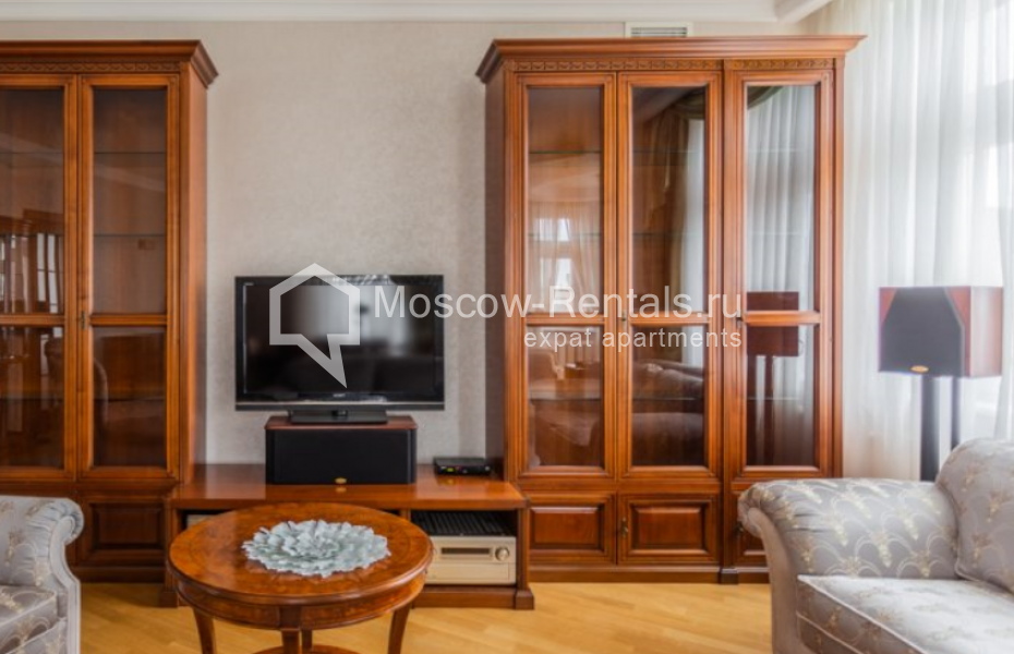 Photo #5 4-room (3 BR) apartment for <a href="http://moscow-rentals.ru/en/articles/long-term-rent" target="_blank">a long-term</a> rent
 in Russia, Moscow, Pogorelskyi lane, 6