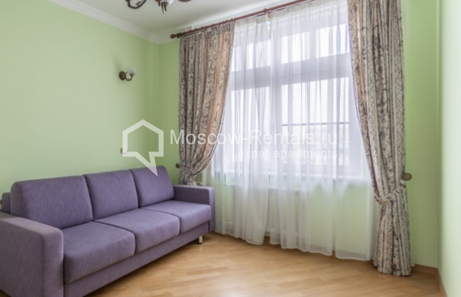 Photo #14 4-room (3 BR) apartment for <a href="http://moscow-rentals.ru/en/articles/long-term-rent" target="_blank">a long-term</a> rent
 in Russia, Moscow, Pogorelskyi lane, 6