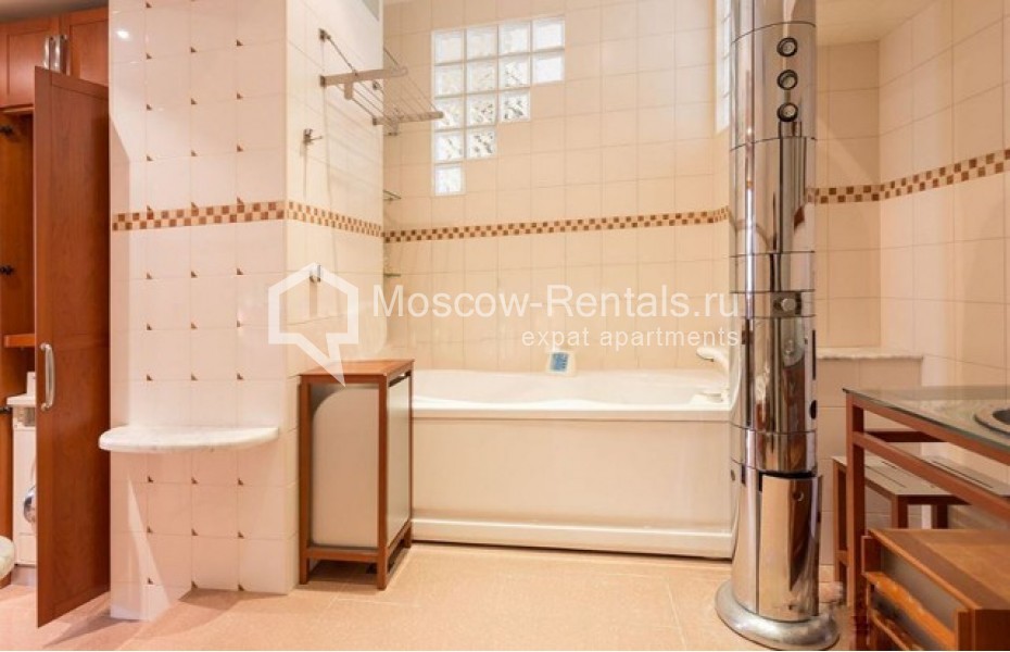 Photo #6 4-room (3 BR) apartment for <a href="http://moscow-rentals.ru/en/articles/long-term-rent" target="_blank">a long-term</a> rent
 in Russia, Moscow, Malaya Polyanka str, 7С5