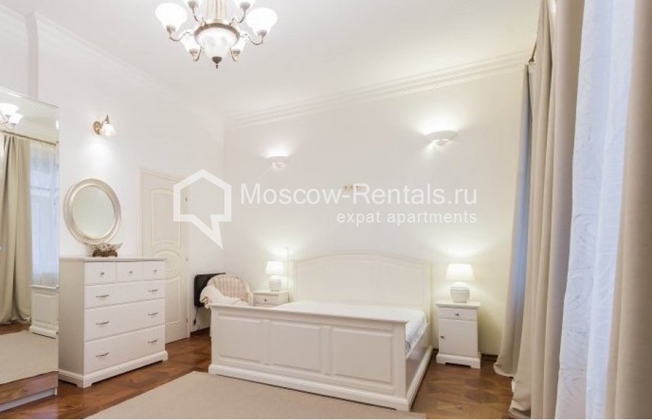 Photo #6 2-room (1 BR) apartment for <a href="http://moscow-rentals.ru/en/articles/long-term-rent" target="_blank">a long-term</a> rent
 in Russia, Moscow, Filippovskyi lane, 16