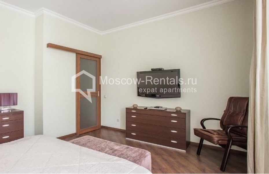 Photo #4 2-room (1 BR) apartment for <a href="http://moscow-rentals.ru/en/articles/long-term-rent" target="_blank">a long-term</a> rent
 in Russia, Moscow, Leontievskyi lane, 14
