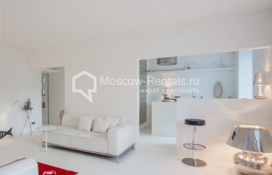Photo #2 3-room (2 BR) apartment for <a href="http://moscow-rentals.ru/en/articles/long-term-rent" target="_blank">a long-term</a> rent
 in Russia, Moscow, Zemlaynnoi Val str, 52/16с1