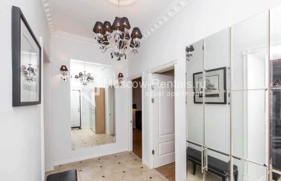 Photo #1 4-room (3 BR) apartment for <a href="http://moscow-rentals.ru/en/articles/long-term-rent" target="_blank">a long-term</a> rent
 in Russia, Moscow, Tverskaya str., 12С7
