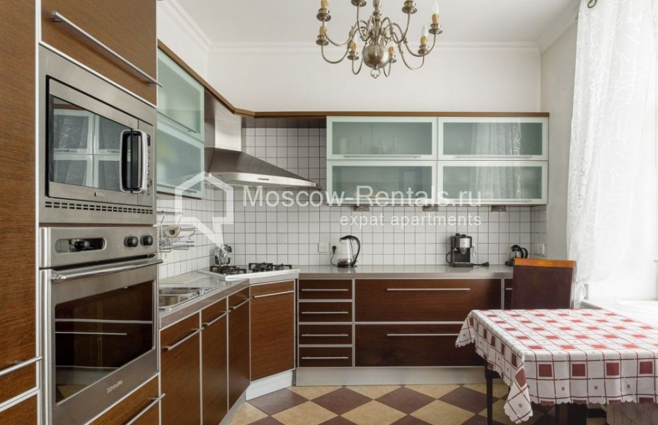 Photo #5 3-room (2 BR) apartment for <a href="http://moscow-rentals.ru/en/articles/long-term-rent" target="_blank">a long-term</a> rent
 in Russia, Moscow, Lesnaya str, 63с1
