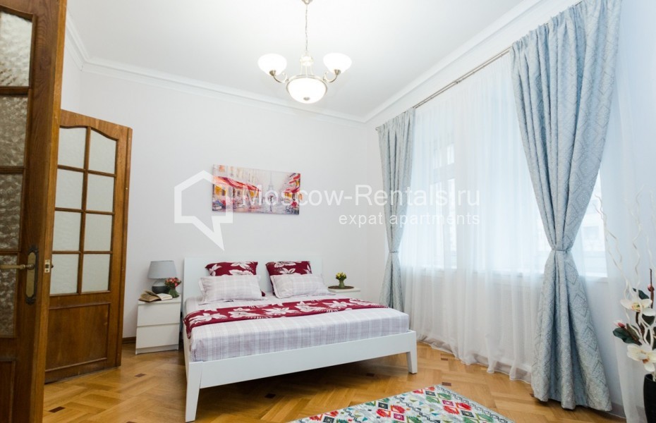 Photo #12 3-room (2 BR) apartment for <a href="http://moscow-rentals.ru/en/articles/long-term-rent" target="_blank">a long-term</a> rent
 in Russia, Moscow, Tverskaya str, 6С1