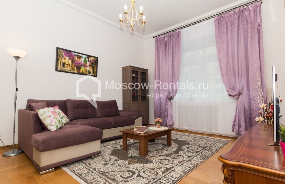 Photo #2 3-room (2 BR) apartment for <a href="http://moscow-rentals.ru/en/articles/long-term-rent" target="_blank">a long-term</a> rent
 in Russia, Moscow, Tverskaya str, 6С1