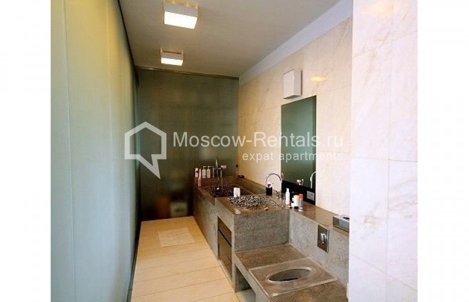 Photo #14 4-room (3 BR) apartment for <a href="http://moscow-rentals.ru/en/articles/long-term-rent" target="_blank">a long-term</a> rent
 in Russia, Moscow, Leningradskyi prosp, 52
