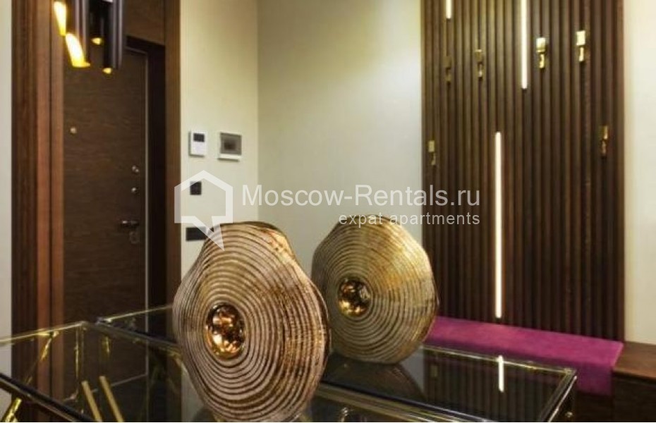 Photo #6 3-room (2 BR) apartment for <a href="http://moscow-rentals.ru/en/articles/long-term-rent" target="_blank">a long-term</a> rent
 in Russia, Moscow, Bolshaya Sadovaya str, 5к1
