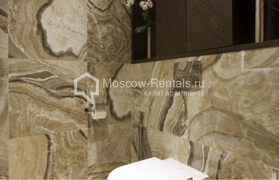 Photo #10 3-room (2 BR) apartment for <a href="http://moscow-rentals.ru/en/articles/long-term-rent" target="_blank">a long-term</a> rent
 in Russia, Moscow, Bolshaya Sadovaya str, 5к1