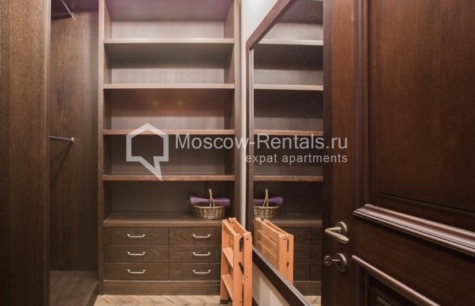 Photo #12 3-room (2 BR) apartment for <a href="http://moscow-rentals.ru/en/articles/long-term-rent" target="_blank">a long-term</a> rent
 in Russia, Moscow, Khlynovskyi typik., 4