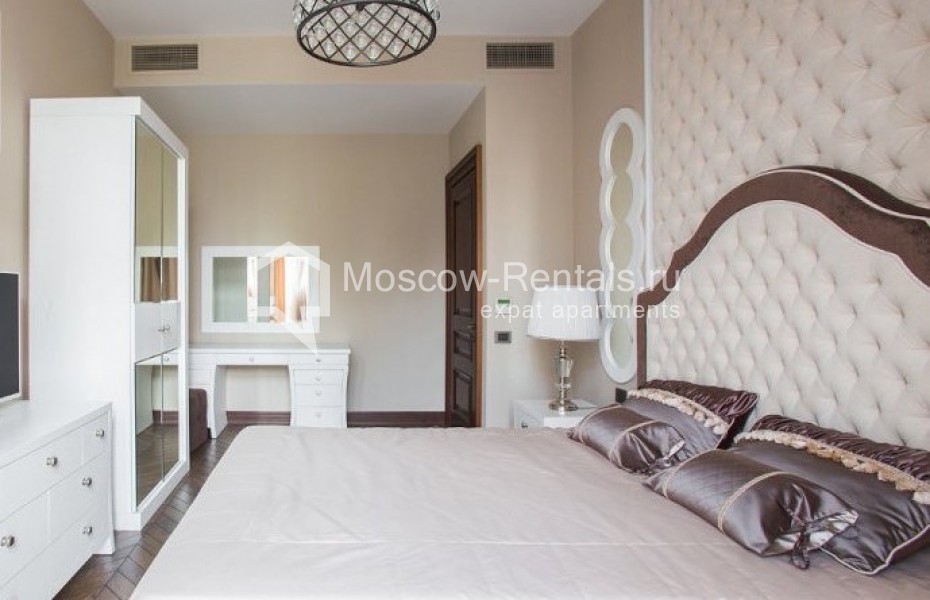 Photo #10 3-room (2 BR) apartment for <a href="http://moscow-rentals.ru/en/articles/long-term-rent" target="_blank">a long-term</a> rent
 in Russia, Moscow, Khlynovskyi typik., 4