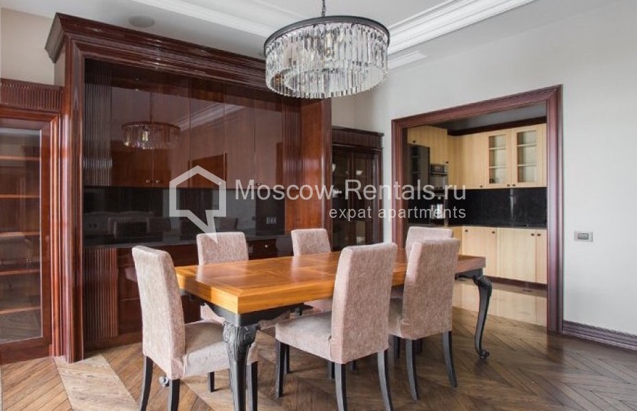 Photo #4 3-room (2 BR) apartment for <a href="http://moscow-rentals.ru/en/articles/long-term-rent" target="_blank">a long-term</a> rent
 in Russia, Moscow, Khlynovskyi typik., 4