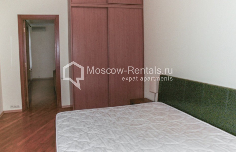 Photo #7 4-room (3 BR) apartment for <a href="http://moscow-rentals.ru/en/articles/long-term-rent" target="_blank">a long-term</a> rent
 in Russia, Moscow, Malyi Nikolopeskovskyi lane, 6