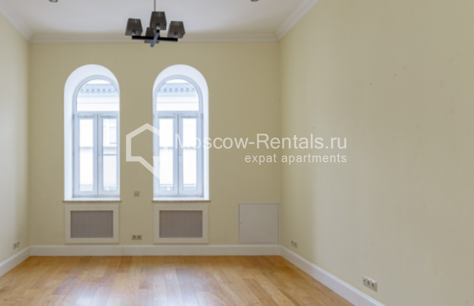 Photo #6 7-room (6 BR) apartment for <a href="http://moscow-rentals.ru/en/articles/long-term-rent" target="_blank">a long-term</a> rent
 in Russia, Moscow, Pokrovskyi blv, 14/6