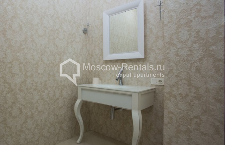 Photo #19 7-room (6 BR) apartment for <a href="http://moscow-rentals.ru/en/articles/long-term-rent" target="_blank">a long-term</a> rent
 in Russia, Moscow, Mytnaya str, 7с1