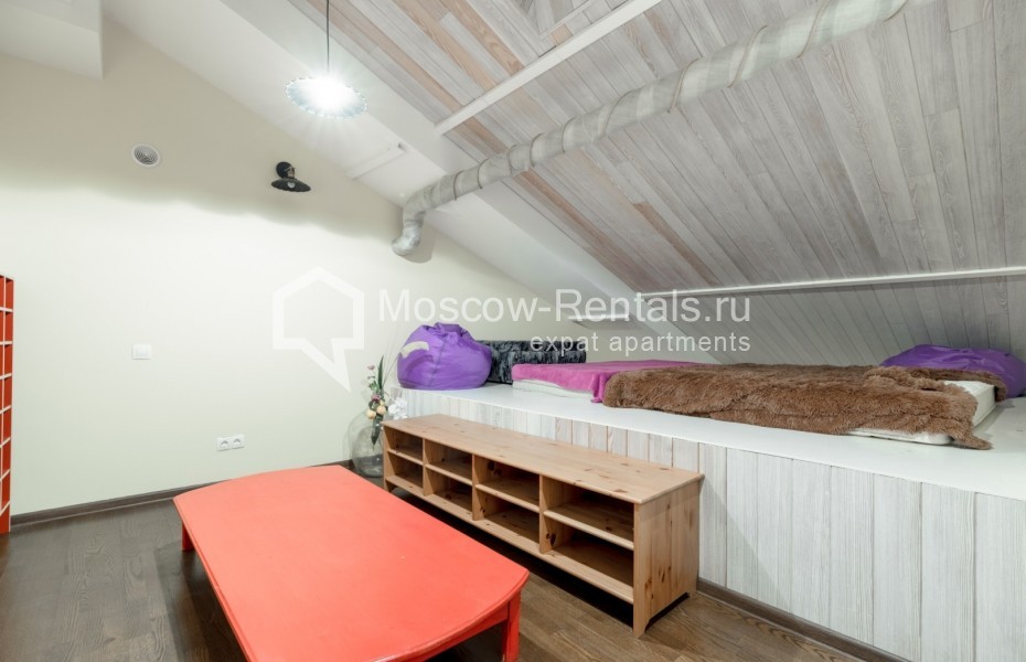 Photo #18 5-room (4 BR) apartment for <a href="http://moscow-rentals.ru/en/articles/long-term-rent" target="_blank">a long-term</a> rent
 in Russia, Moscow, Ostozhenka str, 5