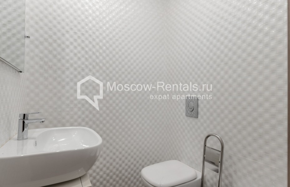Photo #21 5-room (4 BR) apartment for <a href="http://moscow-rentals.ru/en/articles/long-term-rent" target="_blank">a long-term</a> rent
 in Russia, Moscow, Ostozhenka str, 5